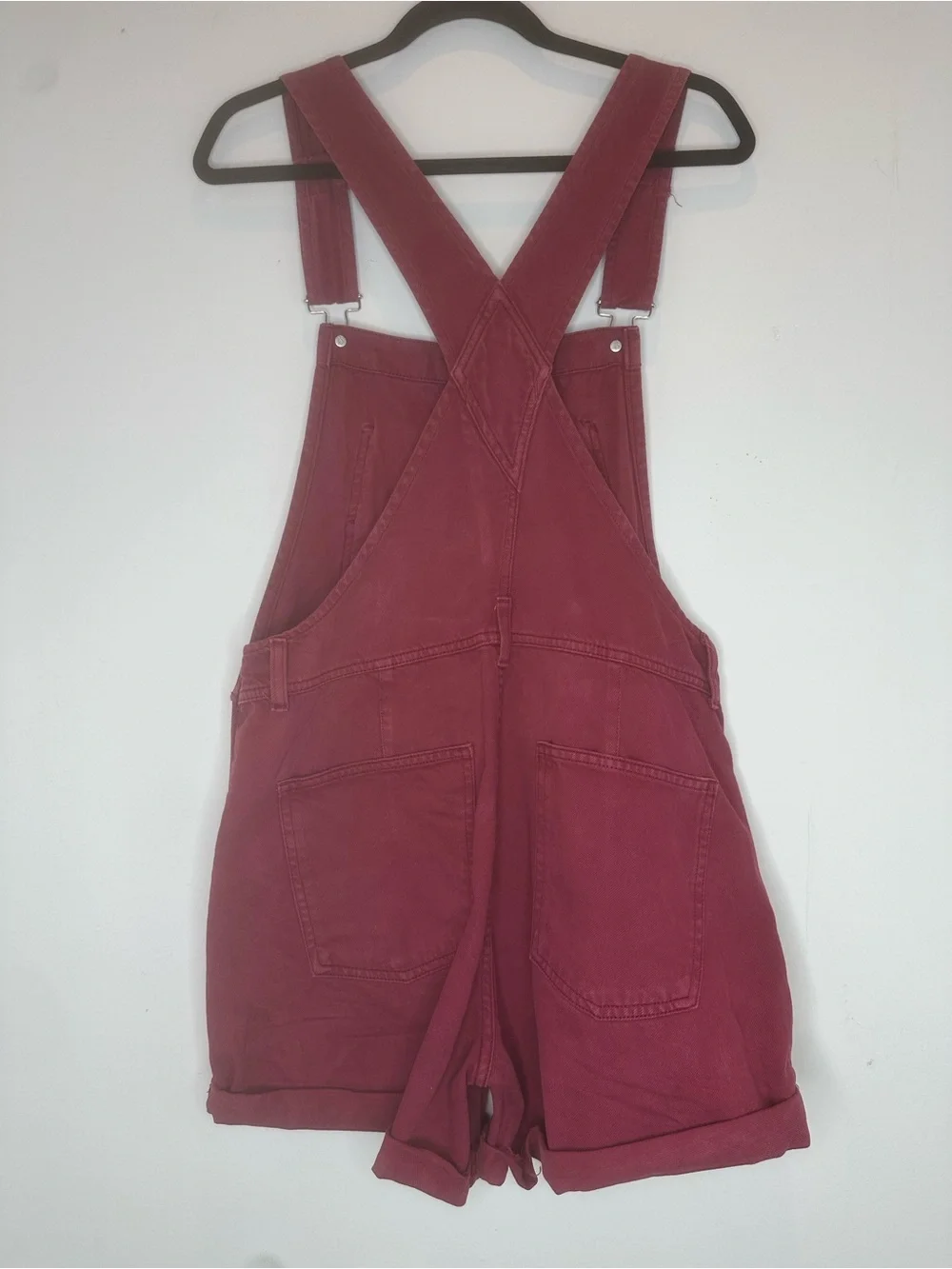 Free People We The Free Ziggy Shortalls in a red berry wash size small